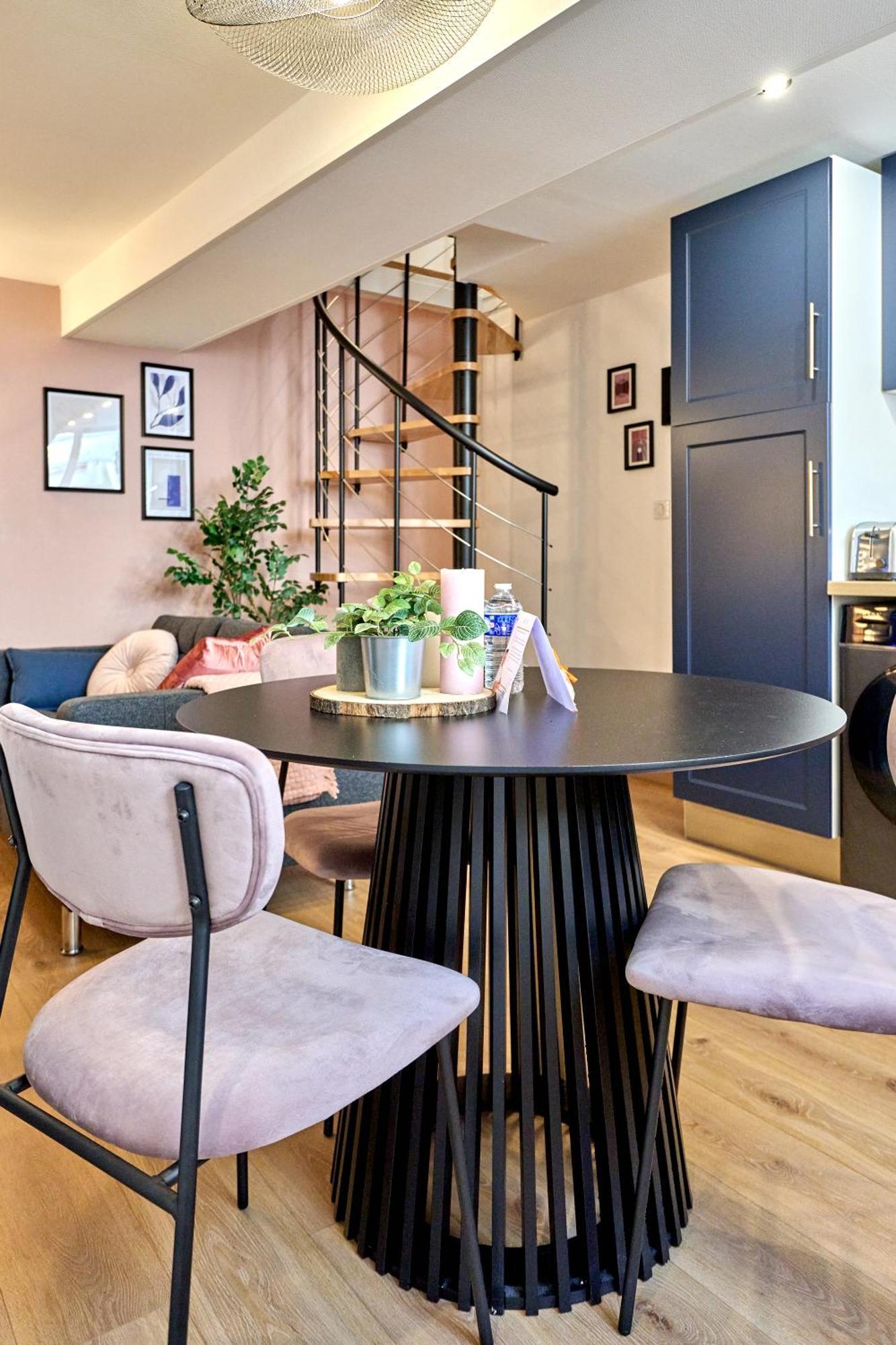 Le Madeleine Chez Les M By Primo C0Nciergerie Apartment เนอแวร์ ภายนอก รูปภาพ