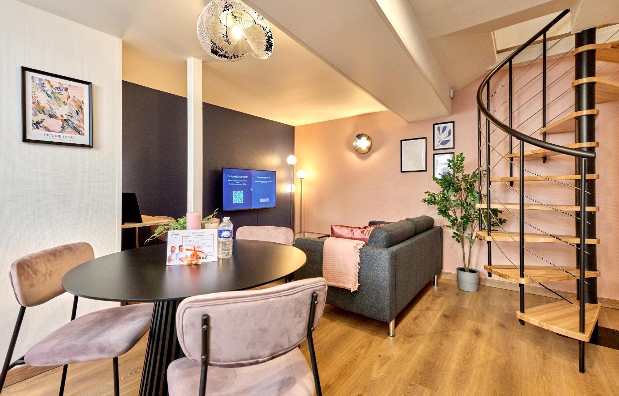 Le Madeleine Chez Les M By Primo C0Nciergerie Apartment เนอแวร์ ภายนอก รูปภาพ
